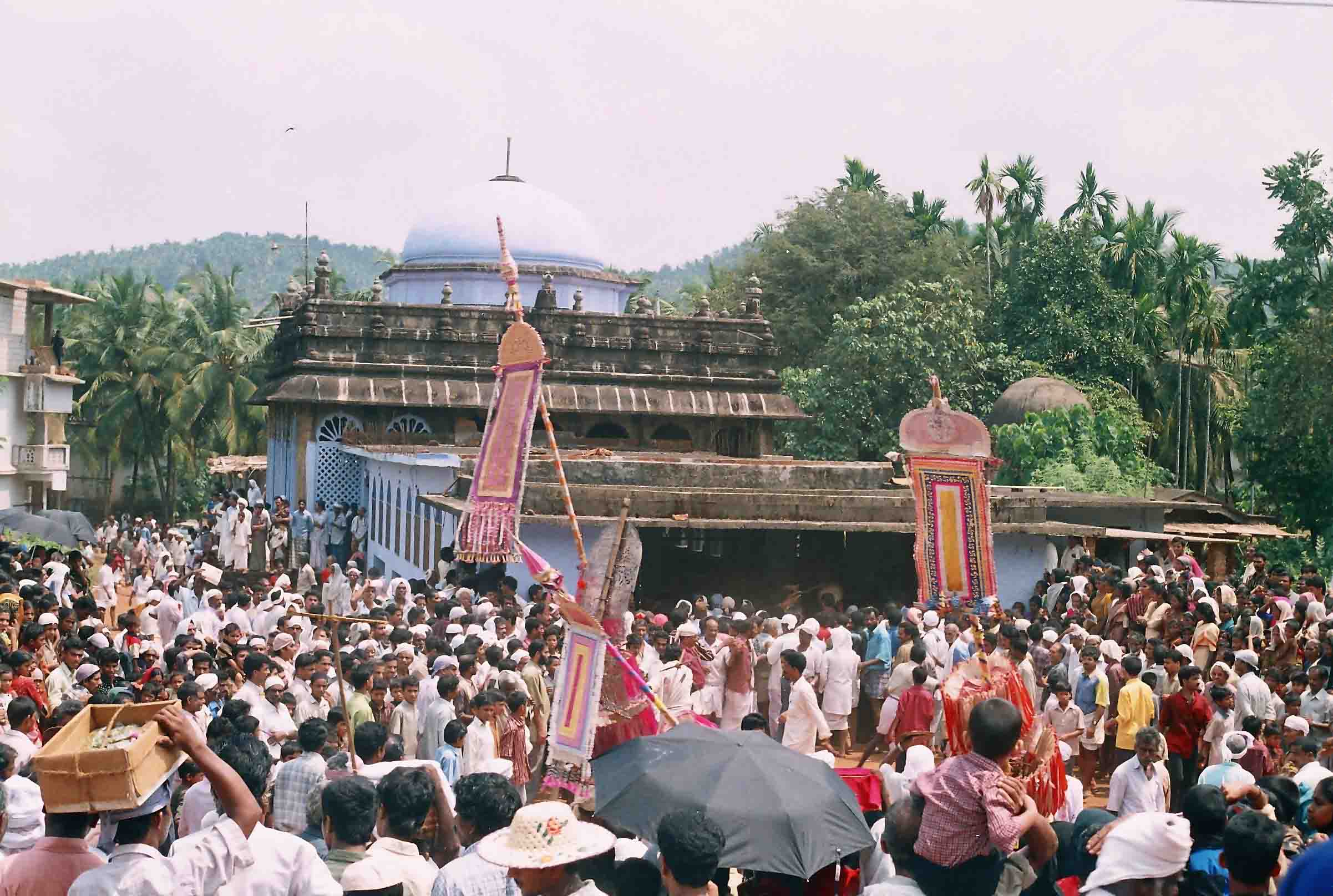 Kerala temple utsavam with chenda melam in Malappuram